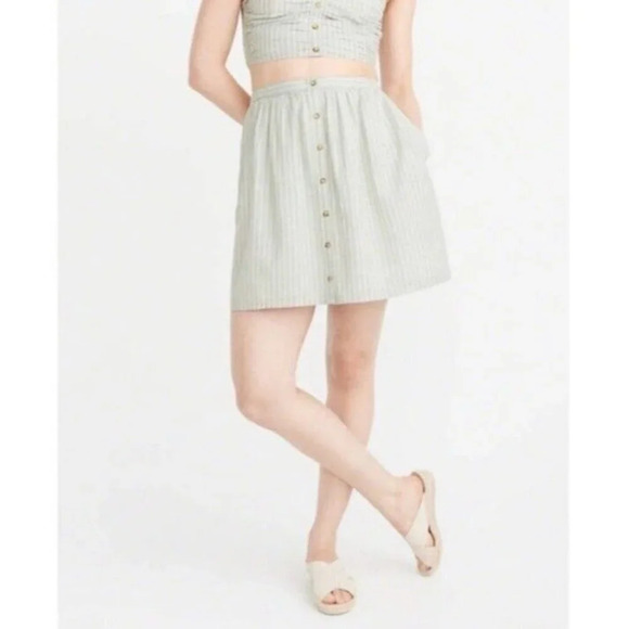 Abercrombie & Fitch Cotton Green & White Stripe Button Down Mini Skirt Women’s - Picture 1 of 10